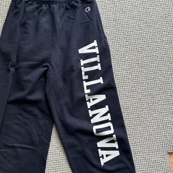 Villanova Sweatpants - Picture 2 of 5
